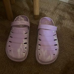 Walmart crocs
